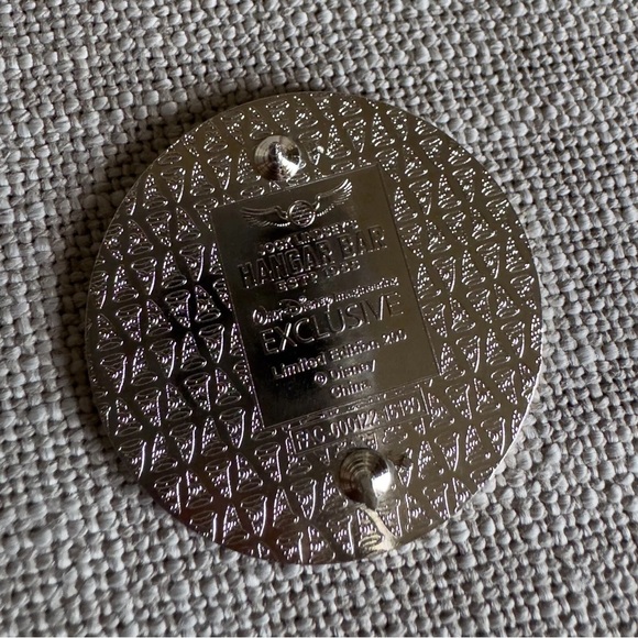 New WDI Disney Springs Jock Lindsey's Hangar Bar 4 Pin Coaster Set 1 LE 200 - Picture 5 of 11